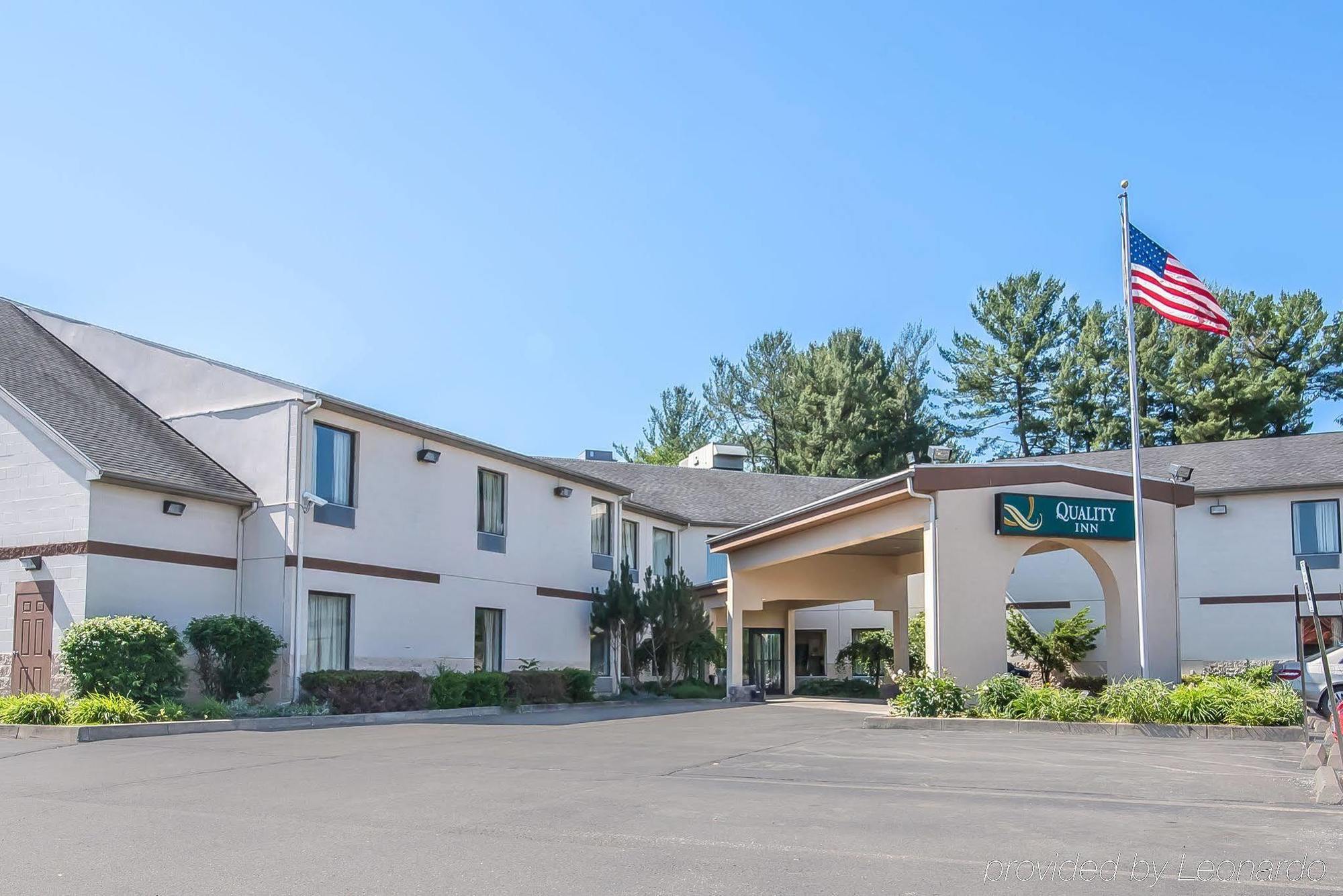 Apalachin Quality Inn Binghamton West מראה חיצוני תמונה